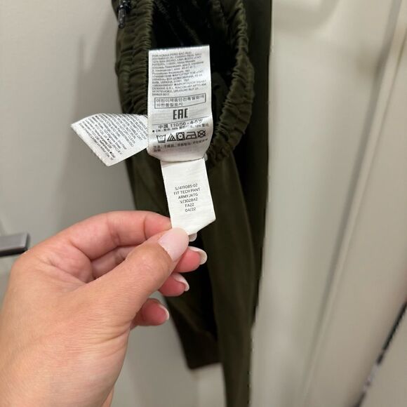 Gap Fit Children Army Green Joggers Size XS - Picture 5 of 9